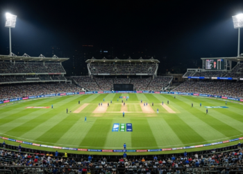 🏏 रोमांचक मुकाबले में आखिरी ओवर तक चला संघर्ष, शानदार प्रदर्शन से टीम ने दर्ज की यादगार जीत