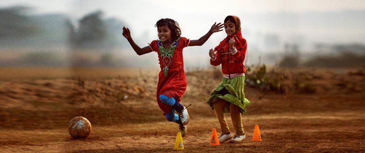 लोहरदगा में खेल प्रतिभाओं का उभरता केंद्र: ग्रामीण क्षेत्रों से सामने आ रहे युवा खिलाड़ी